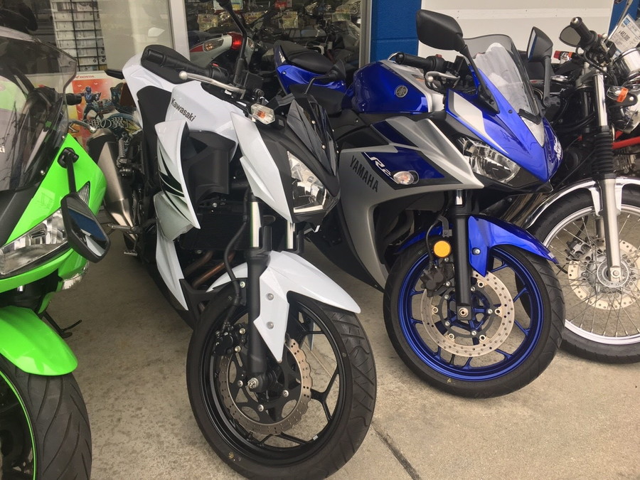 並べられたバイク